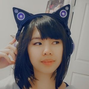 Meet your Posher, Kyrie